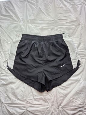 Nike Tempo Black W/ White Side Panels Running Shorts Size S Built-In Liner